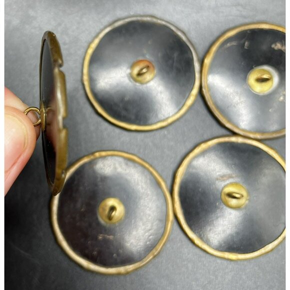 Antique Brass Button "The Wishing Well" 2-Part Rotating Large Metal Set of 5 - Picture 10 of 13